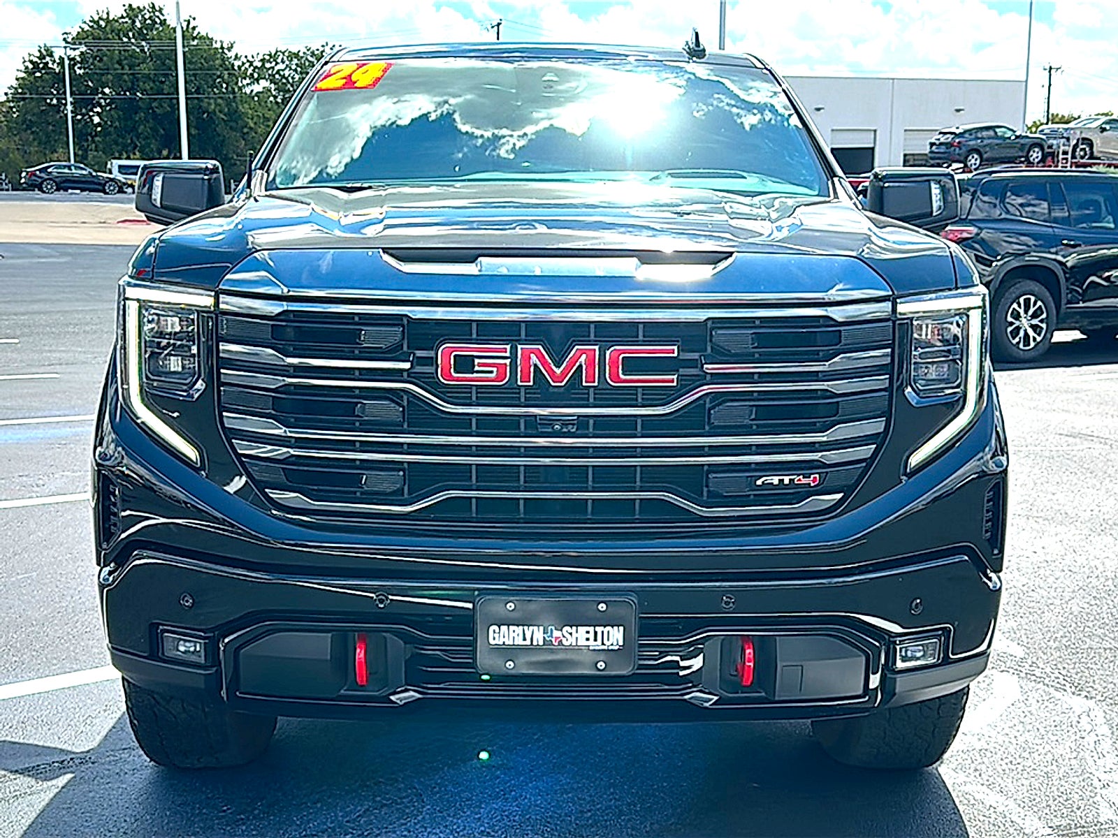 2024 GMC Sierra 1500 AT4