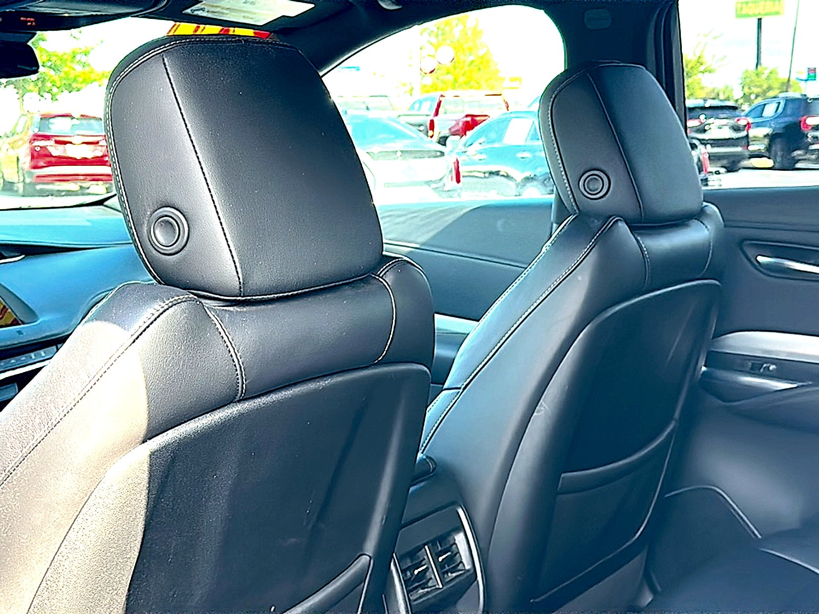 2020 Cadillac XT4 FWD Premium Luxury