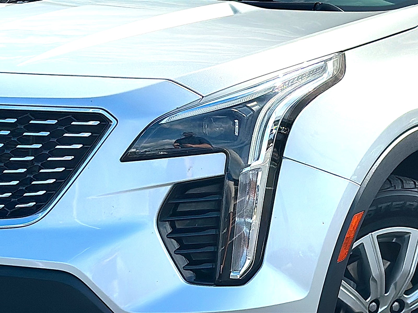 2020 Cadillac XT4 FWD Premium Luxury