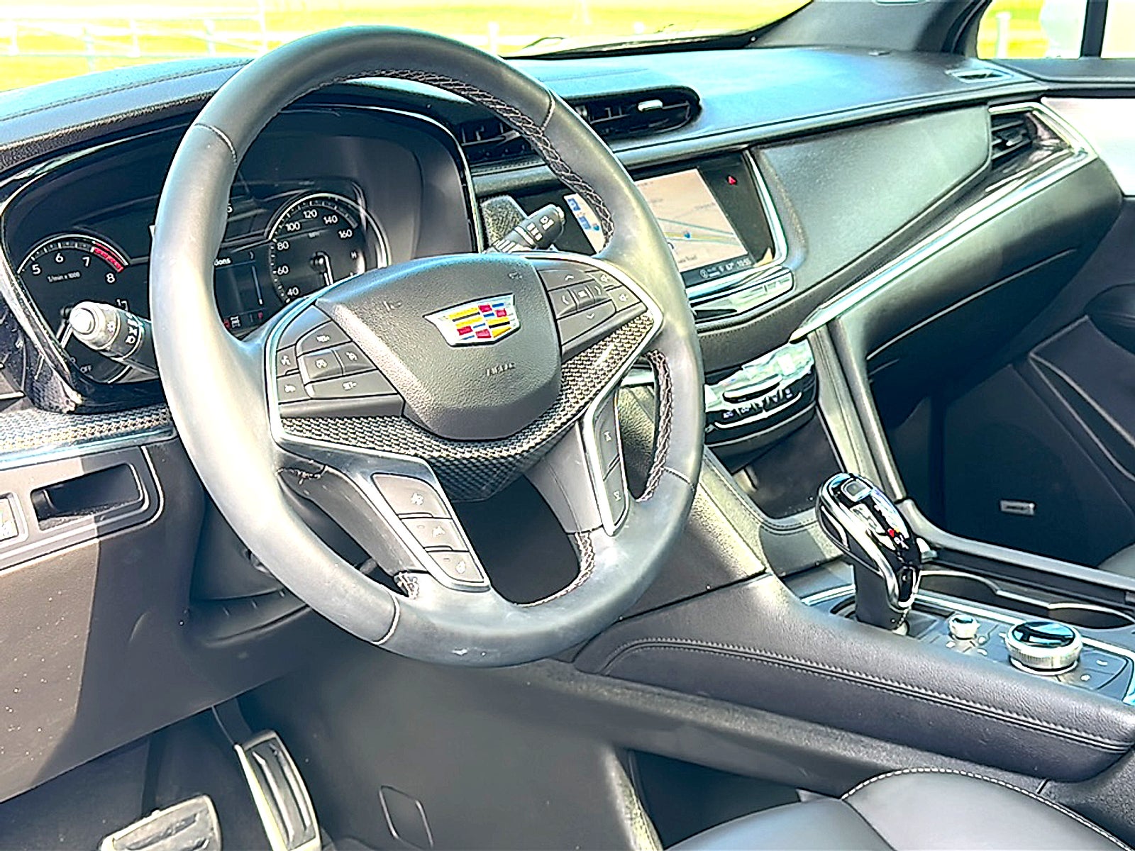 2025 Cadillac XT5 Sport
