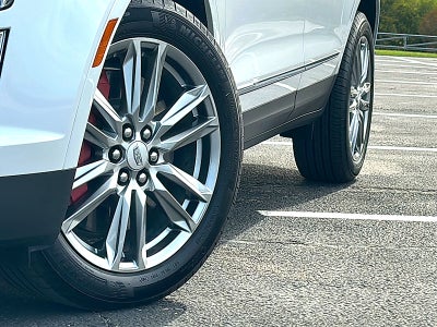 2025 Cadillac XT5 Sport