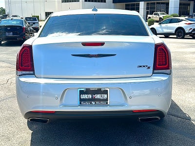 2022 Chrysler 300 S