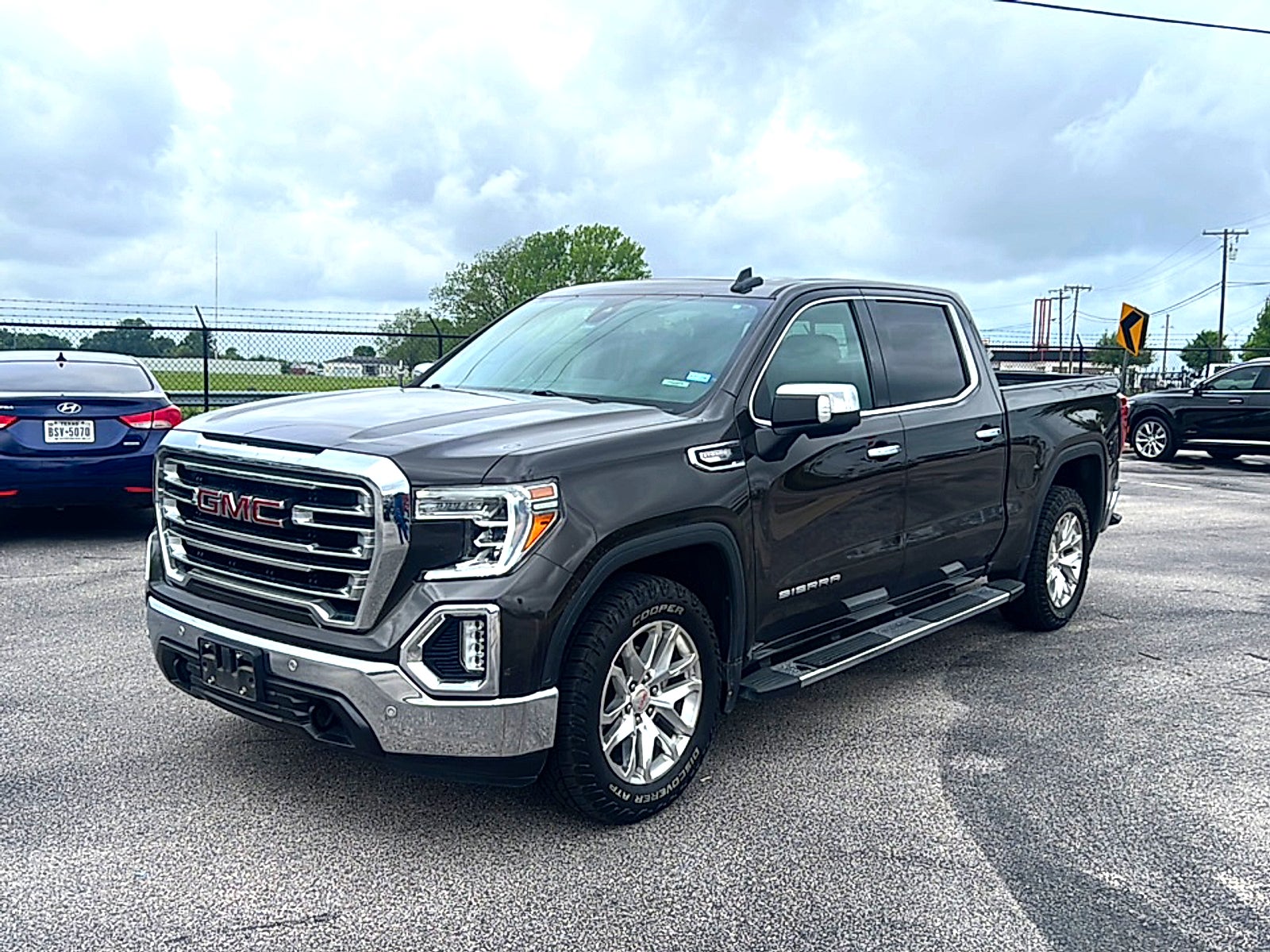 2021 GMC Sierra 1500 SLT