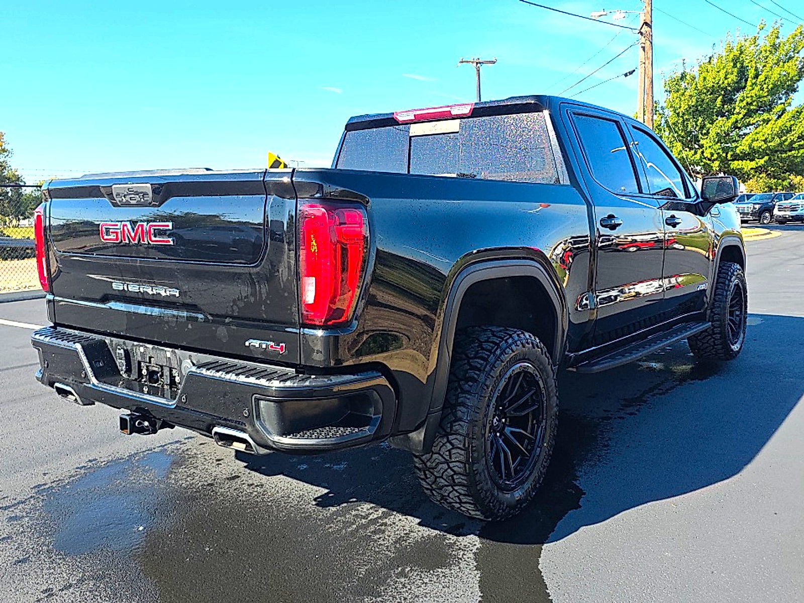 2022 GMC Sierra 1500 Limited AT4