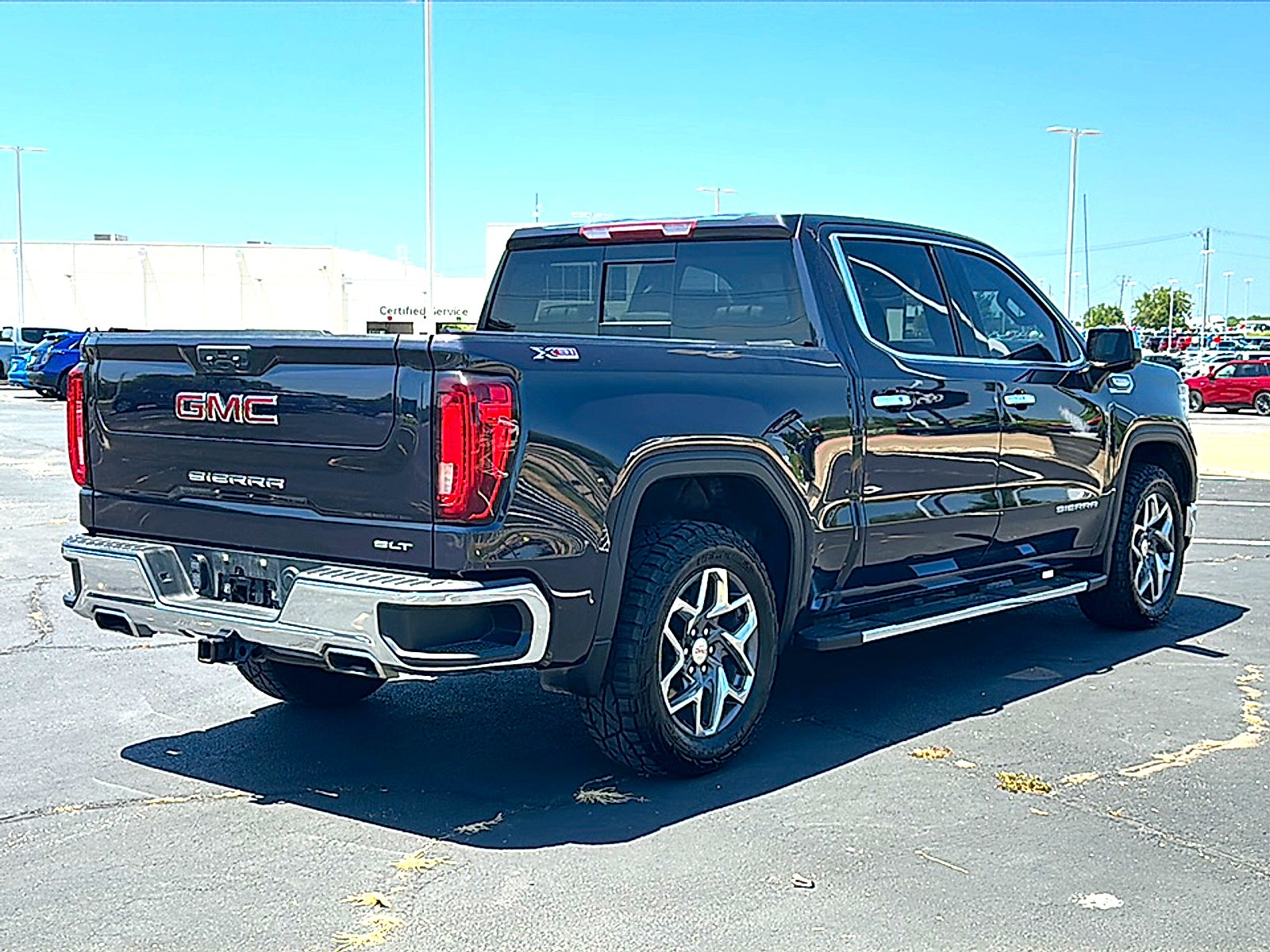 2023 GMC Sierra 1500 SLT