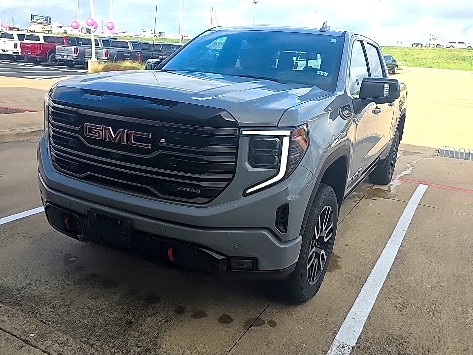 2025 GMC Sierra 1500 AT4