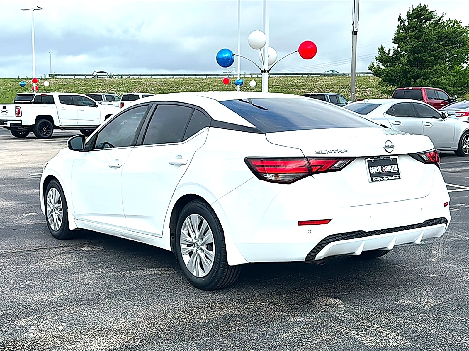 2022 Nissan Sentra S Xtronic CVT