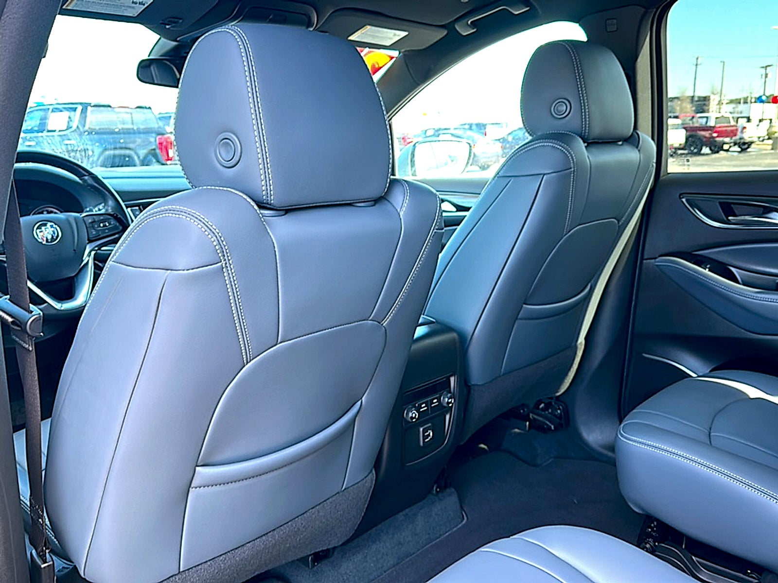 2024 Buick Enclave Essence