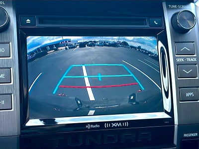 2017 Toyota Tundra SR5 5.7L V8