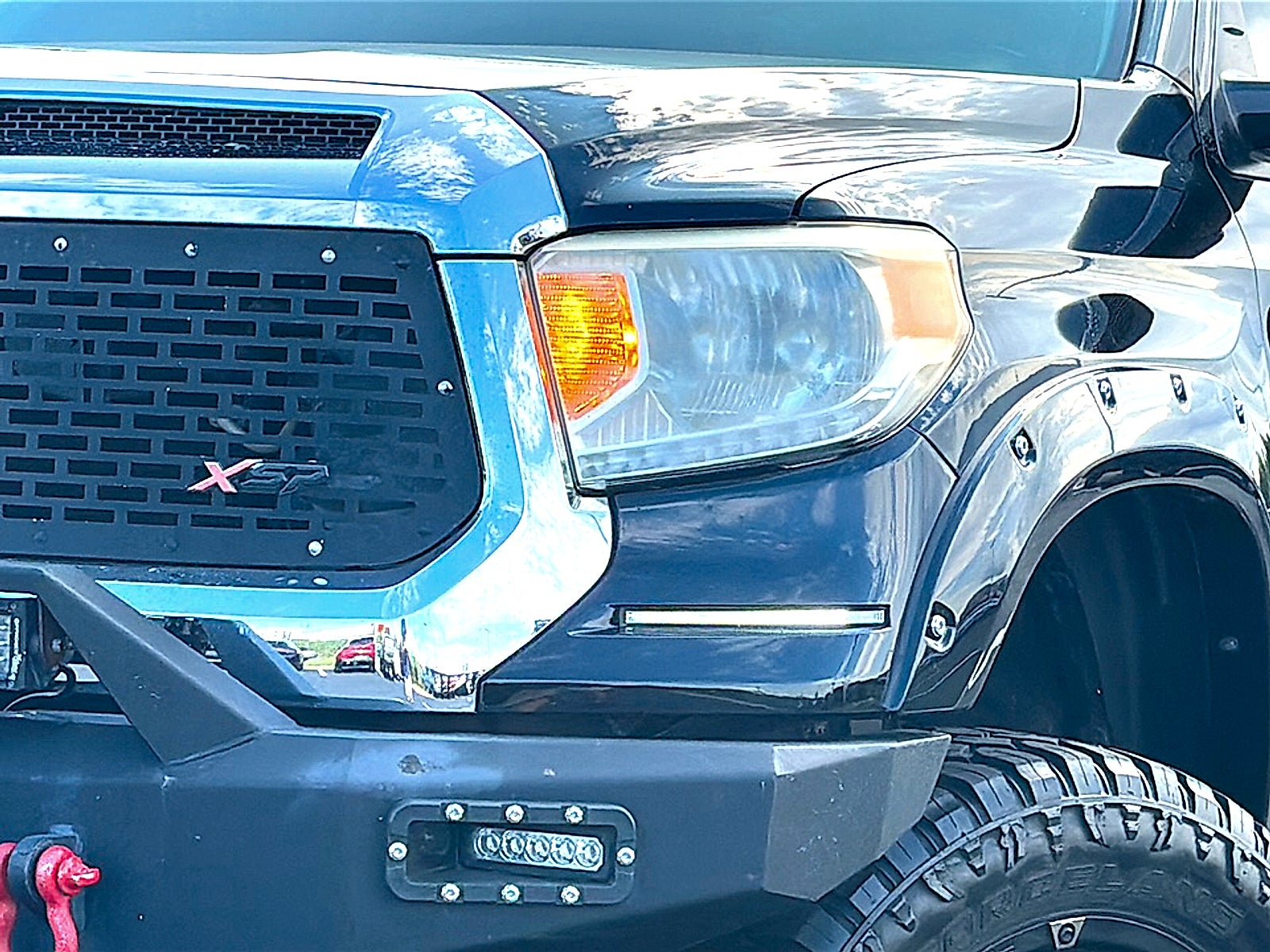 2017 Toyota Tundra SR5 5.7L V8