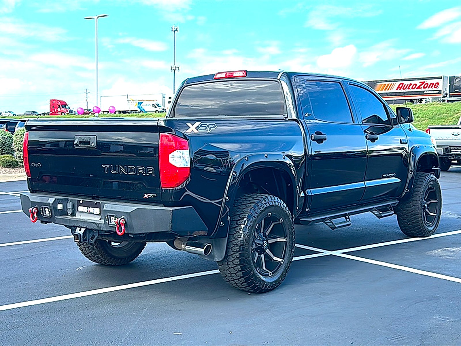 2017 Toyota Tundra SR5 5.7L V8
