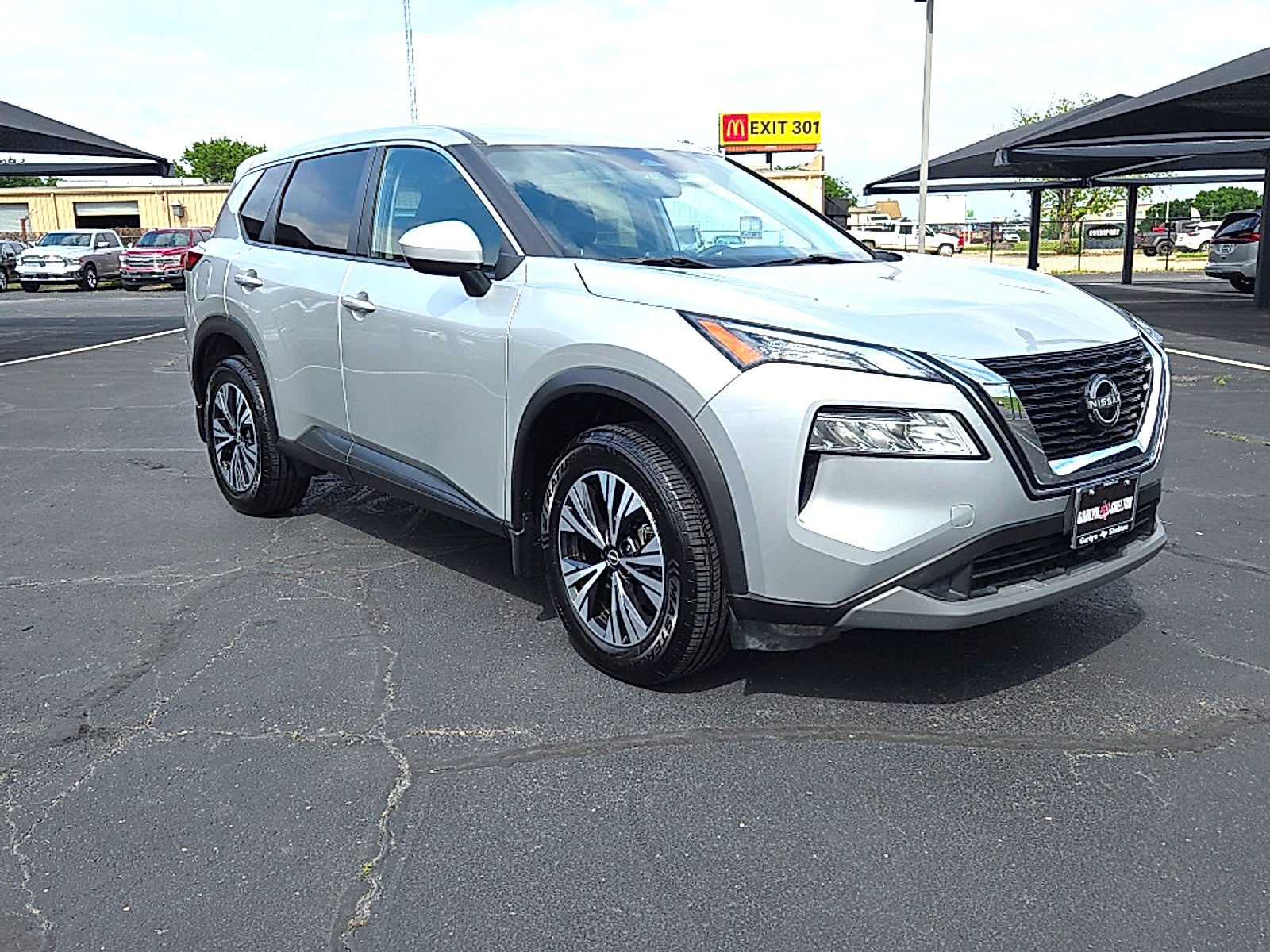 2023 Nissan Rogue SV FWD