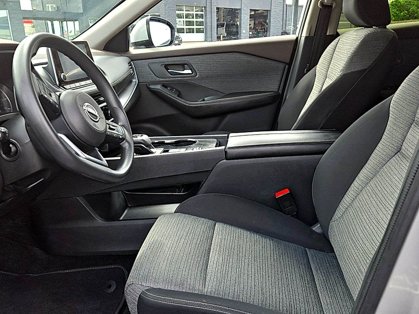 2023 Nissan Rogue SV FWD