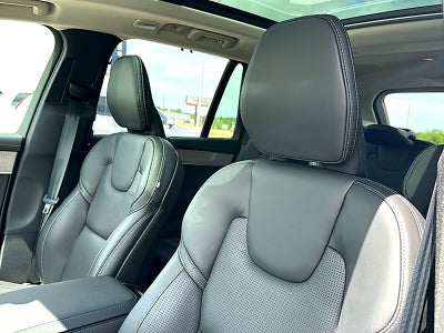 2026 Volvo XC90 B6 Ultra Dark Theme 6-Seater