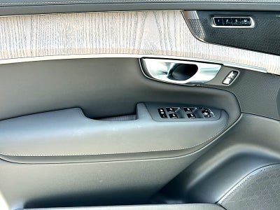 2026 Volvo XC90 B6 Ultra Dark Theme 6-Seater