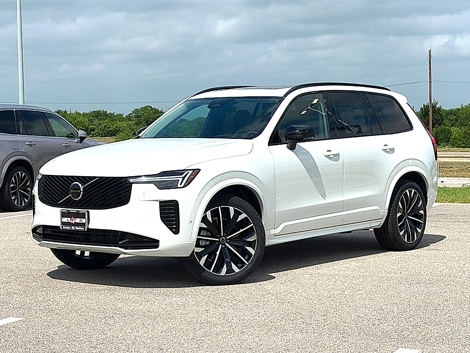2026 Volvo XC90 B6 Ultra Dark Theme 6-Seater