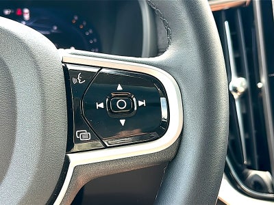 2026 Volvo XC90 B6 Ultra Dark Theme 6-Seater