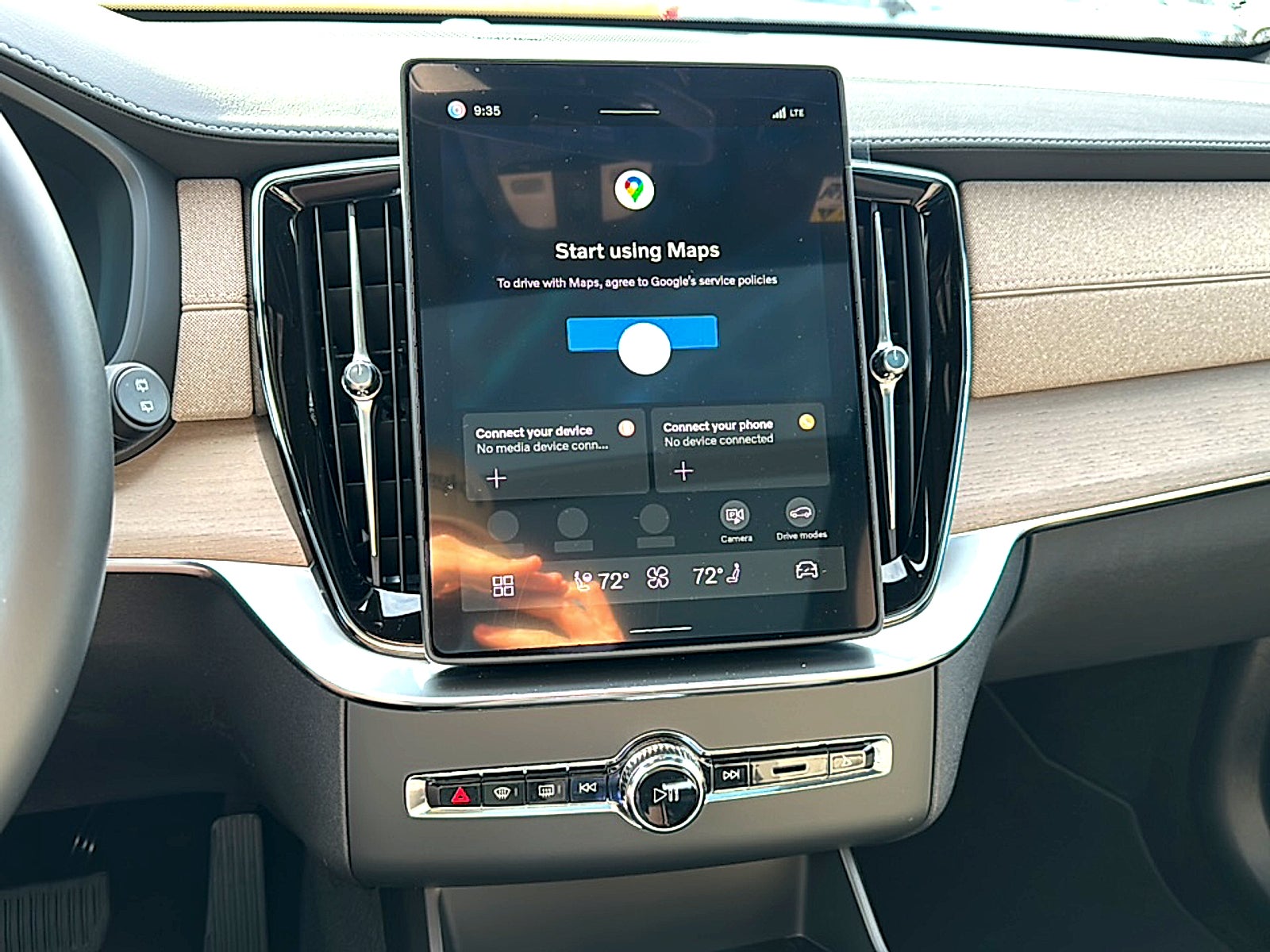 2026 Volvo XC90 Plus, B6 AWD Gas (mild hybrid), Gasoline, Bright, 7 Seats