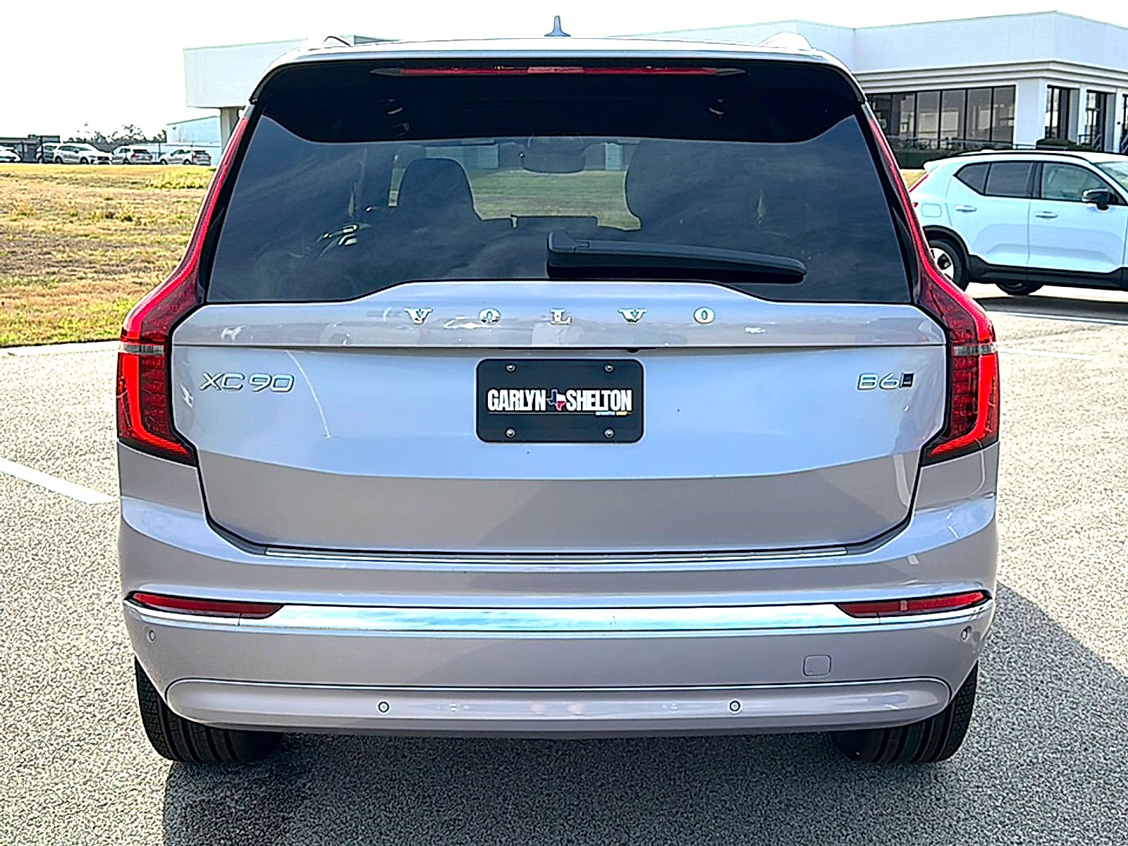 2026 Volvo XC90 Plus, B6 AWD Gas (mild hybrid), Gasoline, Bright, 7 Seats