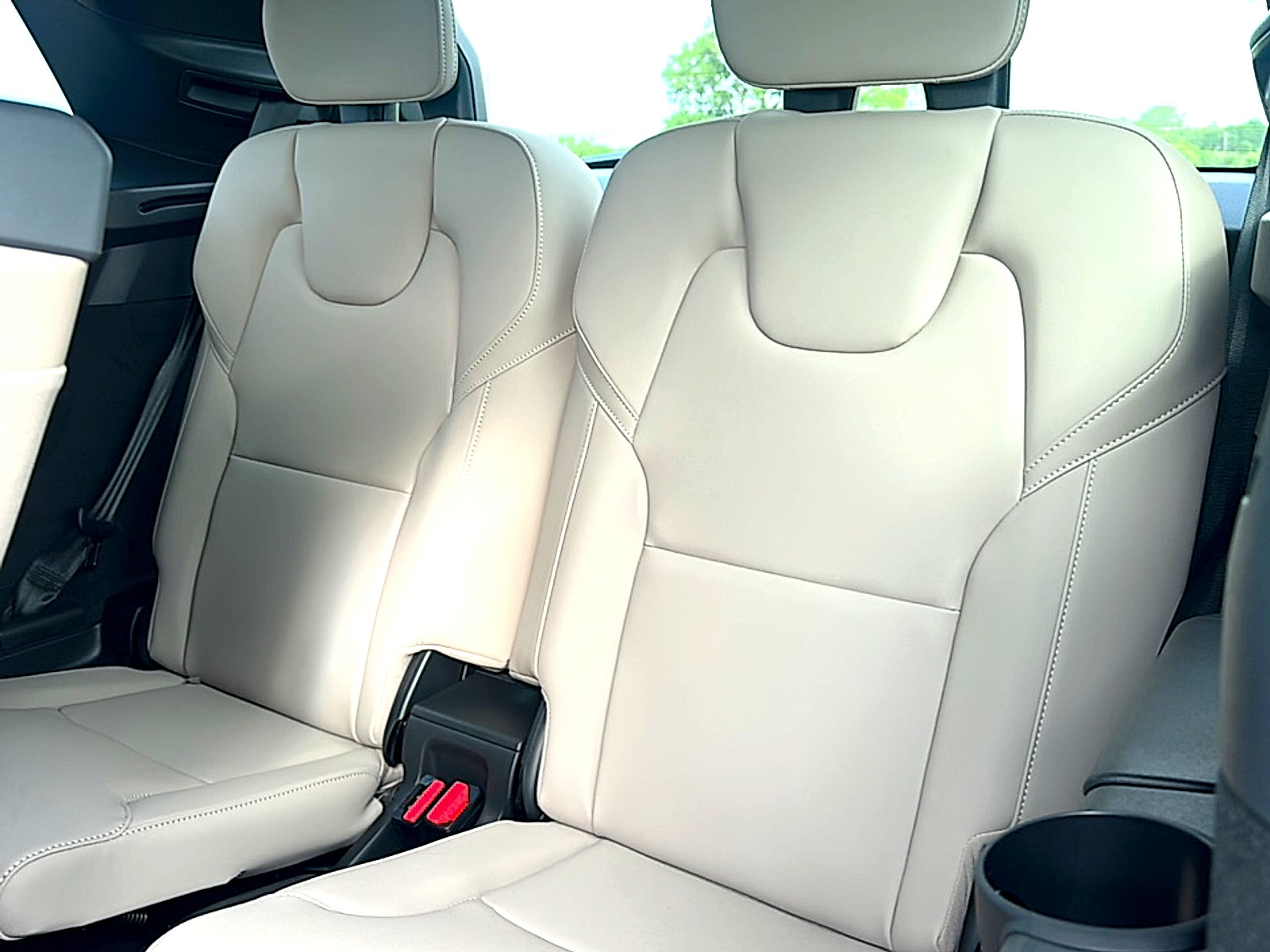 2026 Volvo XC90 B6 Plus 7-Seater