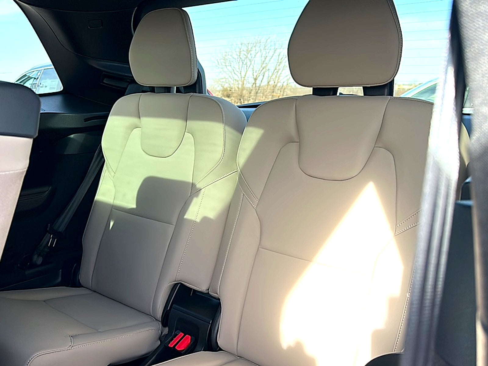 2026 Volvo XC90 Plus, B6 AWD Gas (mild hybrid), Gasoline, Bright, 7 Seats