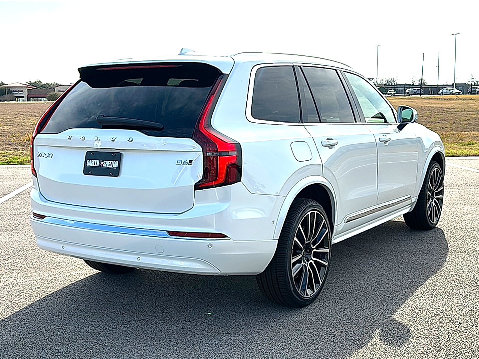 2026 Volvo XC90 Plus, B6 AWD Gas (mild hybrid), Gasoline, Bright, 7 Seats
