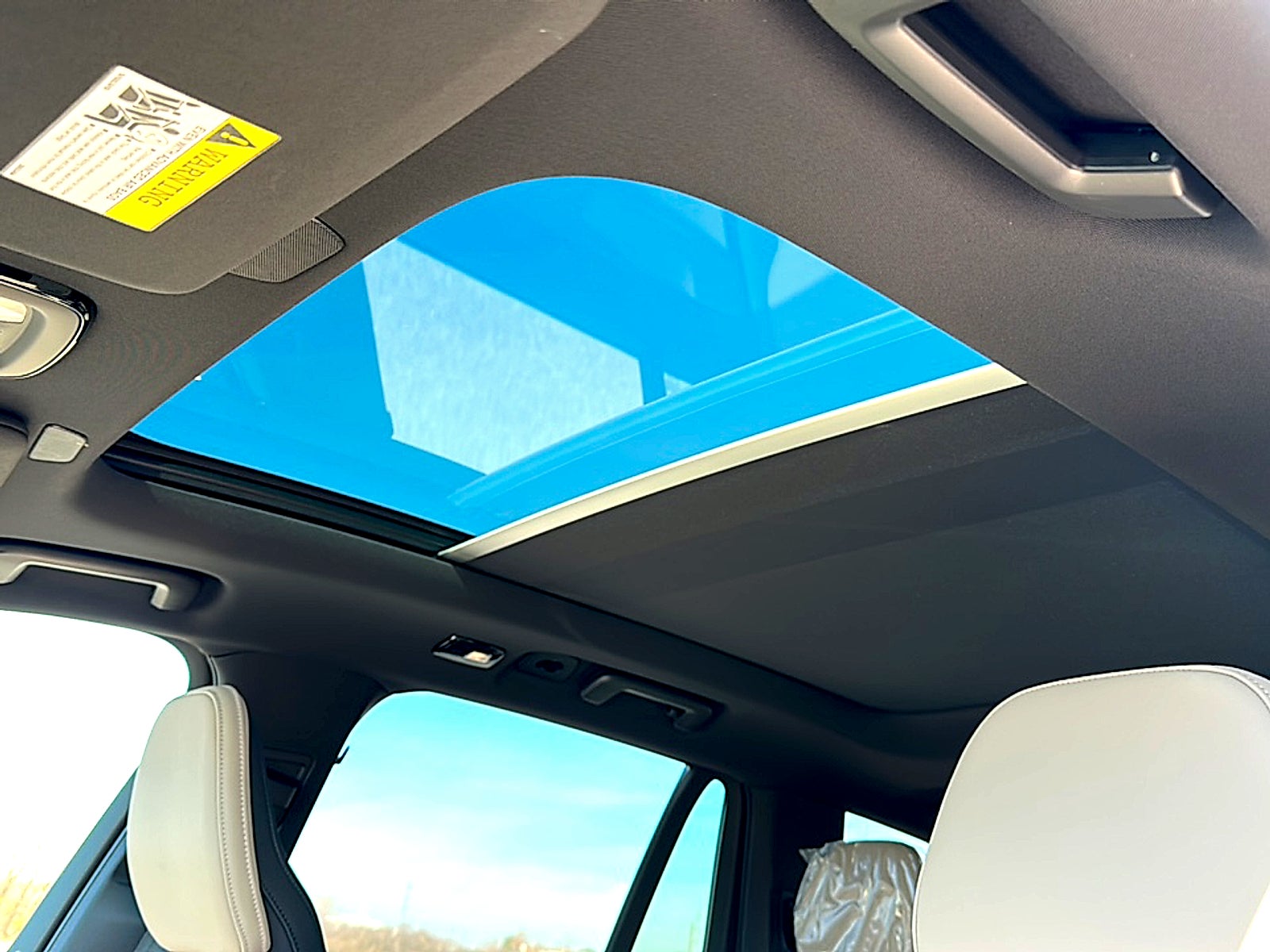 2026 Volvo XC90 Plus, B6 AWD Gas (mild hybrid), Gasoline, Bright, 7 Seats