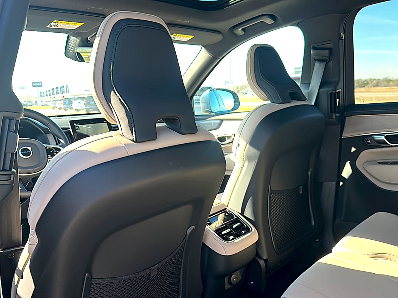 2026 Volvo XC90 Plus, B6 AWD Gas (mild hybrid), Gasoline, Bright, 7 Seats