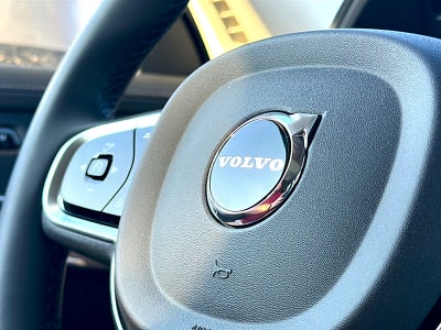 2026 Volvo XC90 Plus, B5 AWD Gas (mild hybrid), Gasoline, Bright, 6 Seats