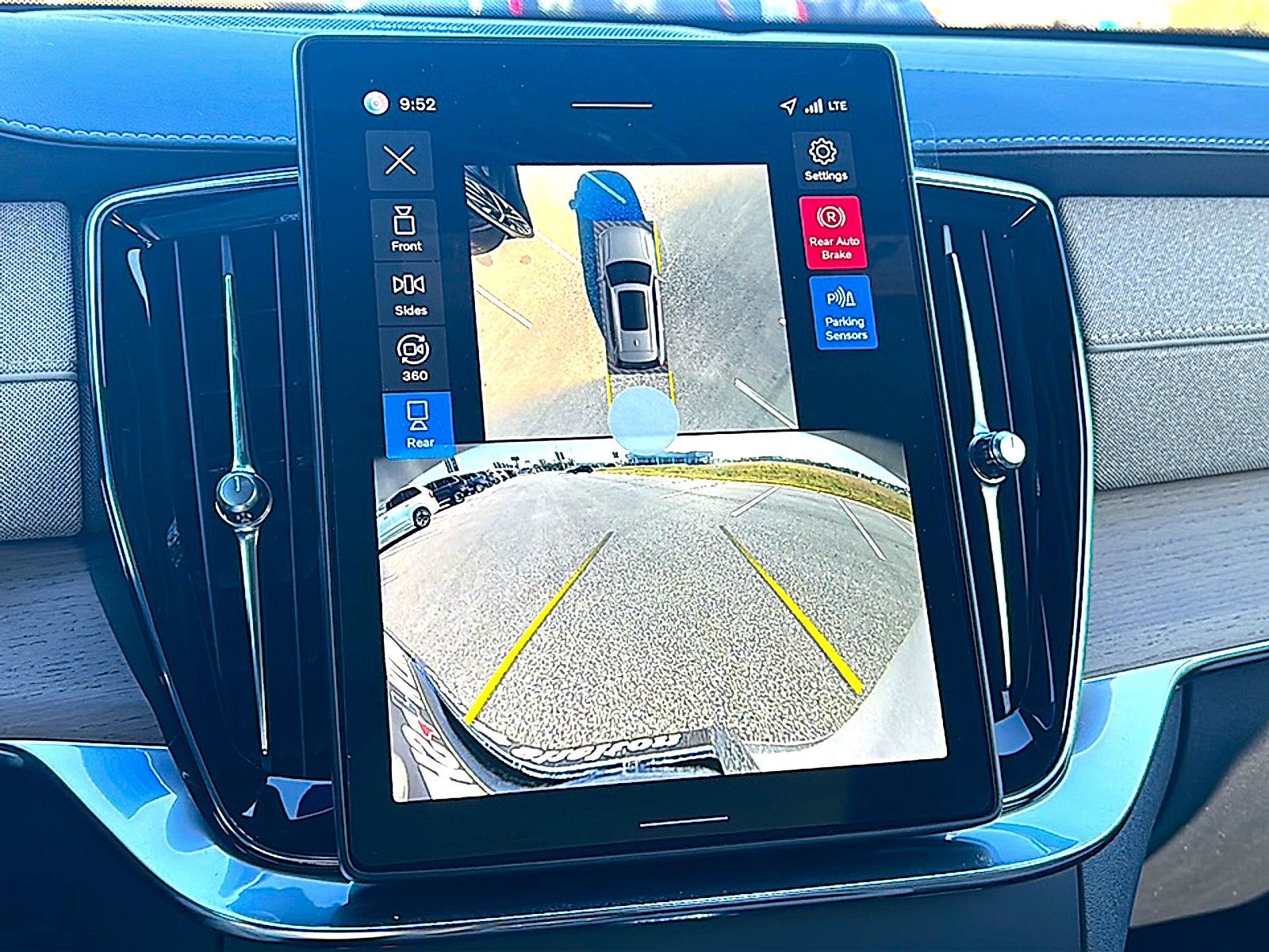 2026 Volvo XC90 B6 Plus 7-Seater