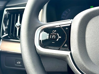 2026 Volvo XC90 Plus, B6 AWD Gas (mild hybrid), Gasoline, Bright, 7 Seats