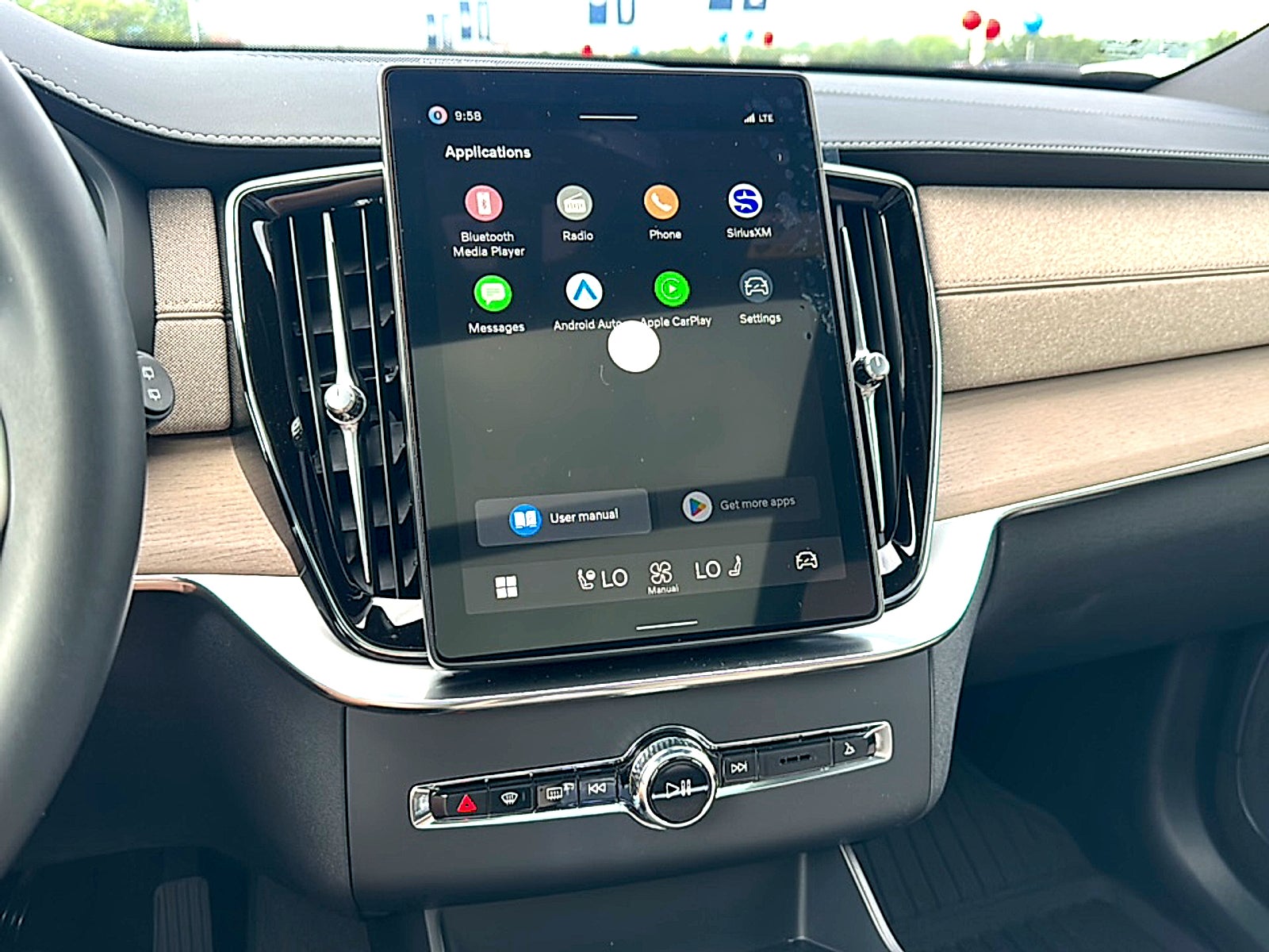 2026 Volvo XC90 Plus, B6 AWD Gas (mild hybrid), Gasoline, Bright, 7 Seats