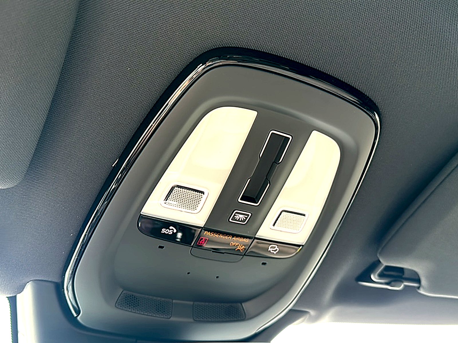2026 Volvo XC90 Plus, B6 AWD Gas (mild hybrid), Gasoline, Bright, 7 Seats