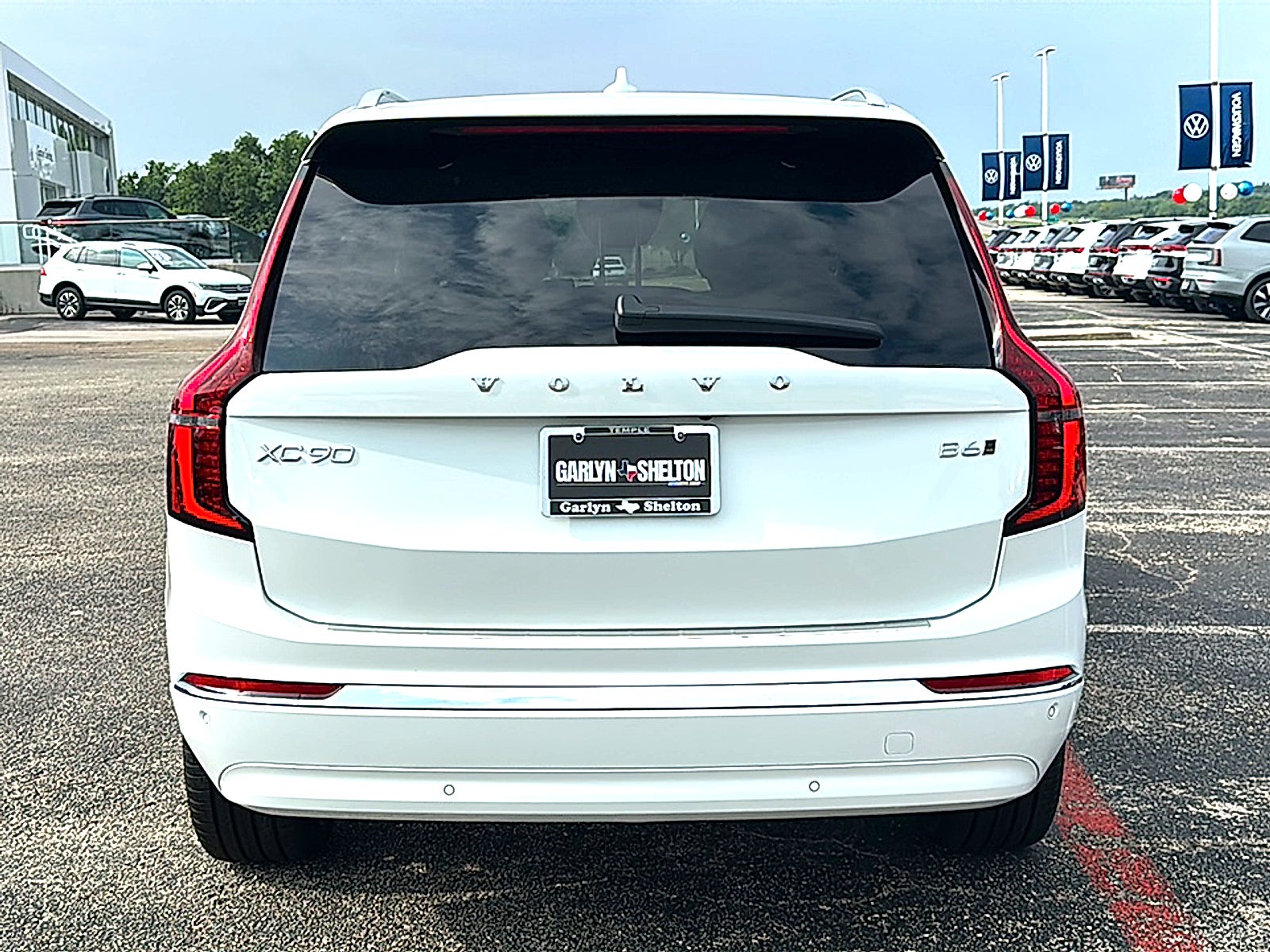 2026 Volvo XC90 Plus, B6 AWD Gas (mild hybrid), Gasoline, Bright, 7 Seats
