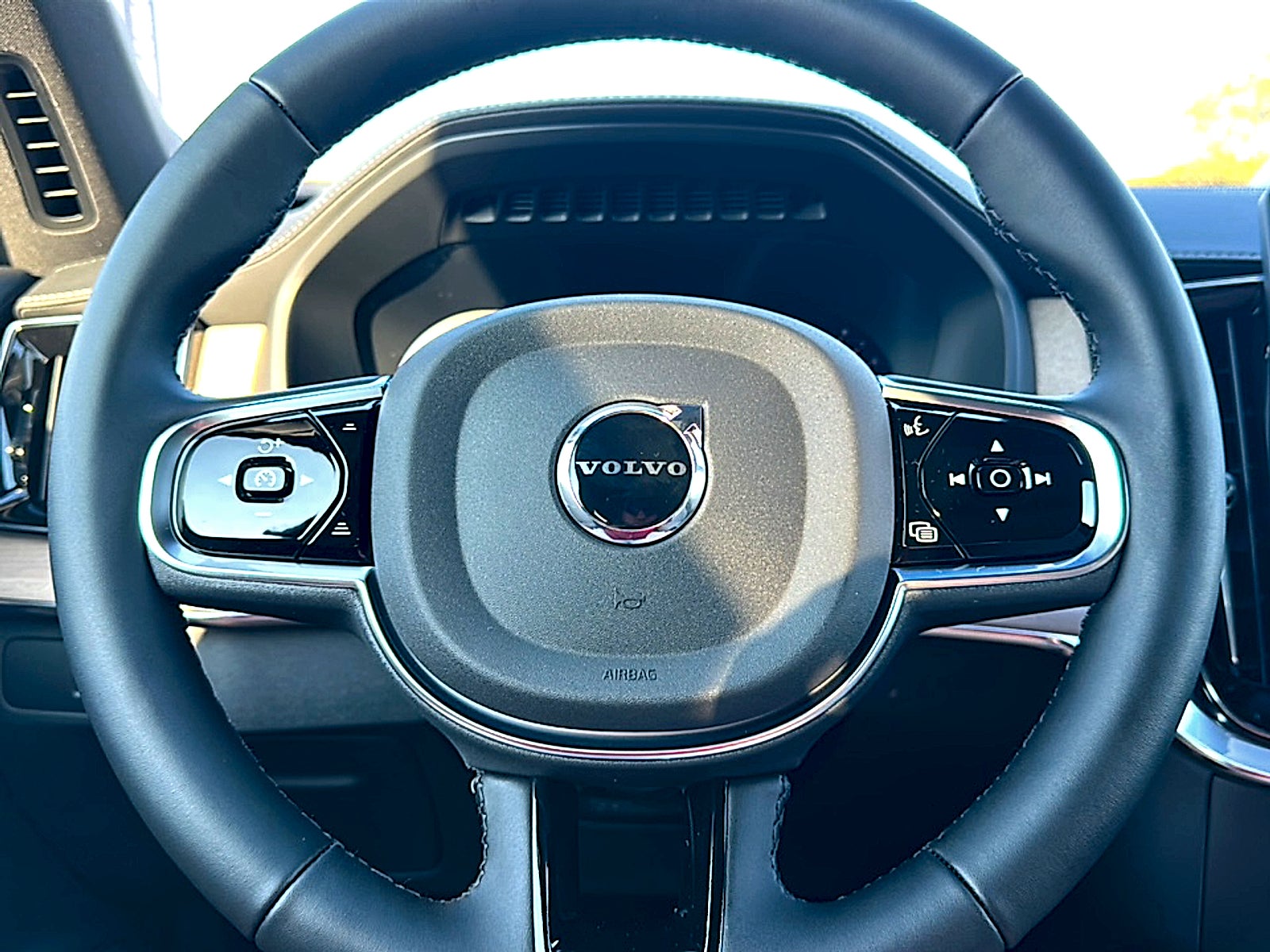 2027 Volvo XC90 Plus
