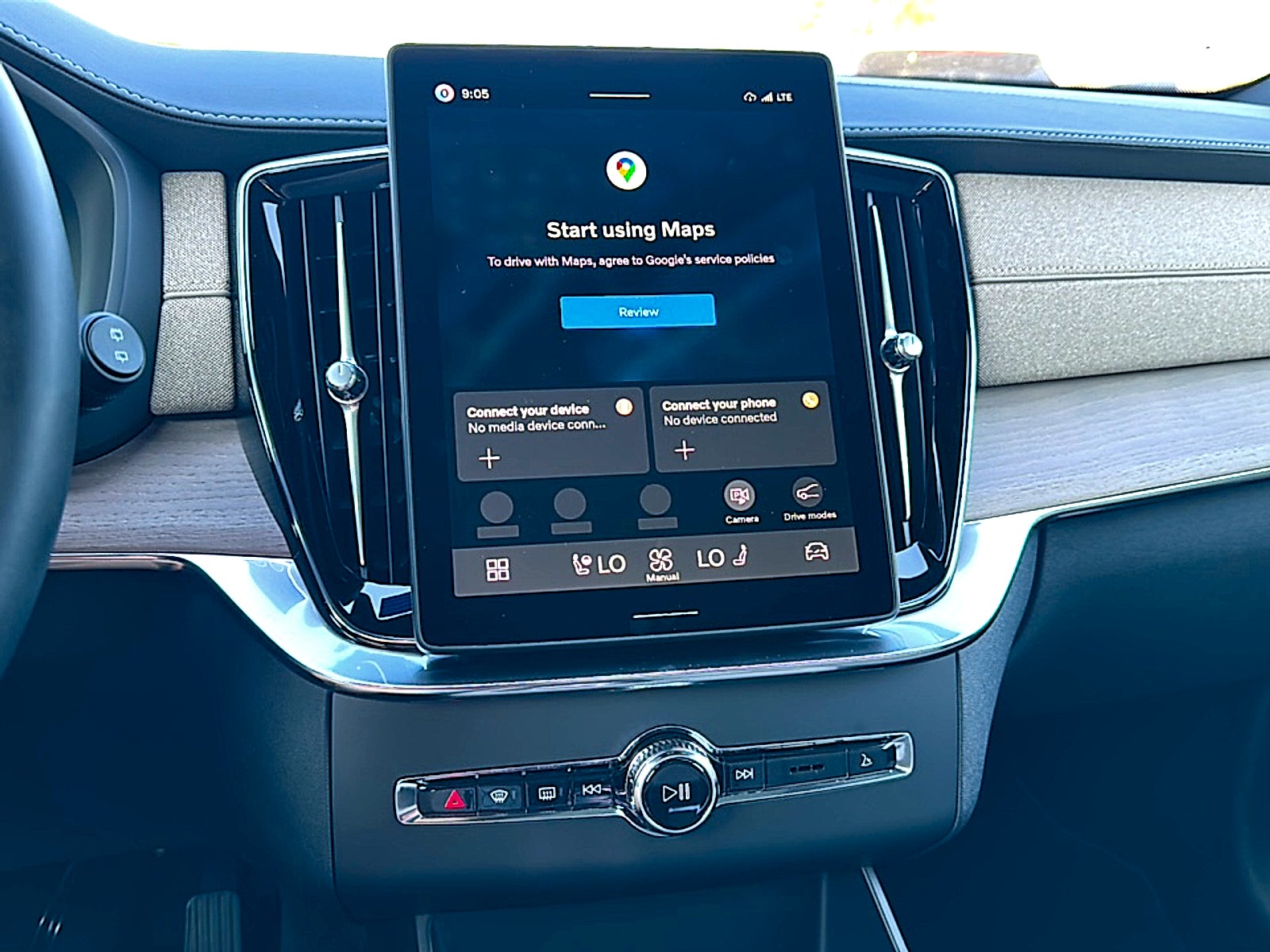 2027 Volvo XC90 Plus