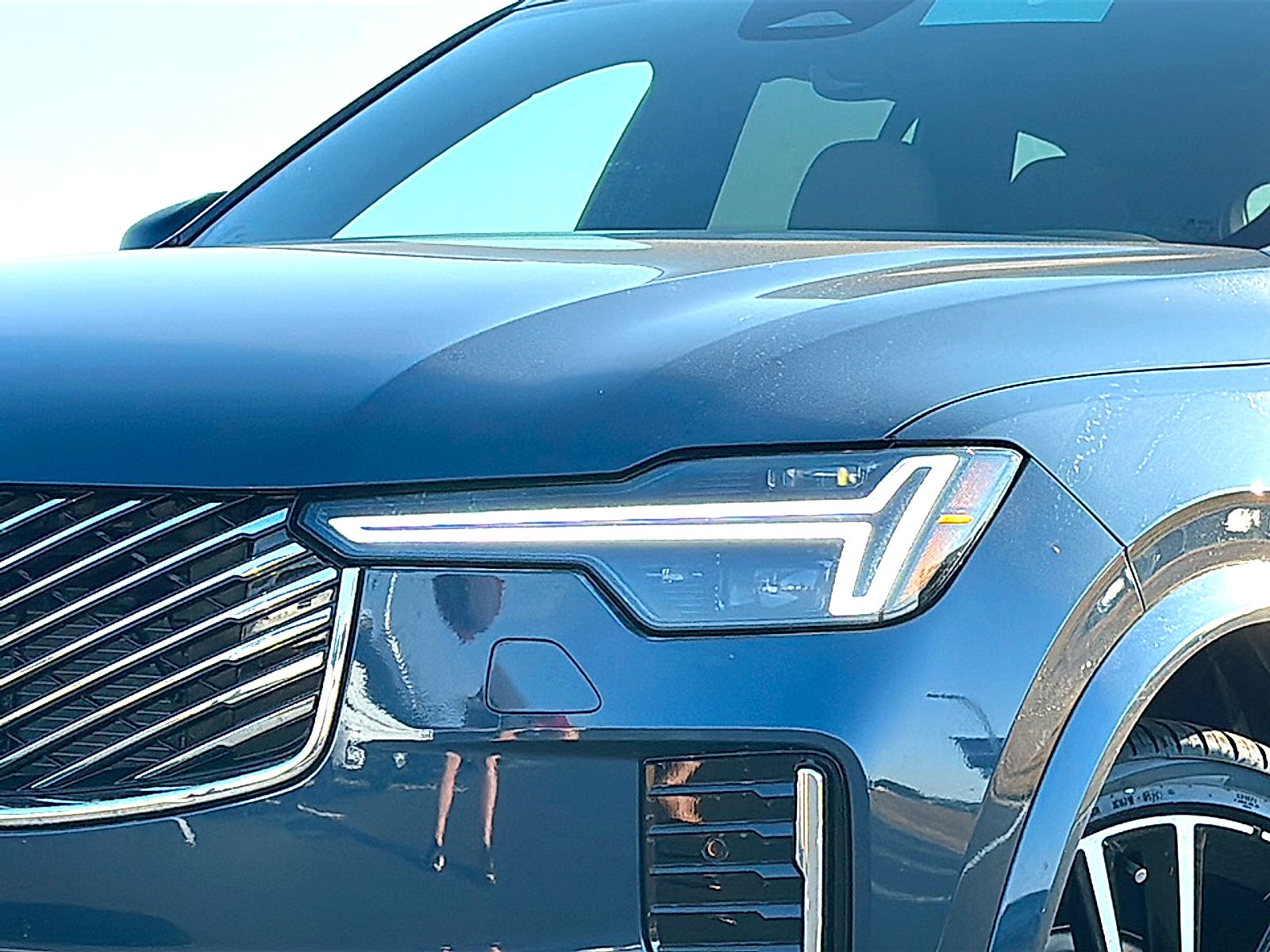 2027 Volvo XC90 Plus