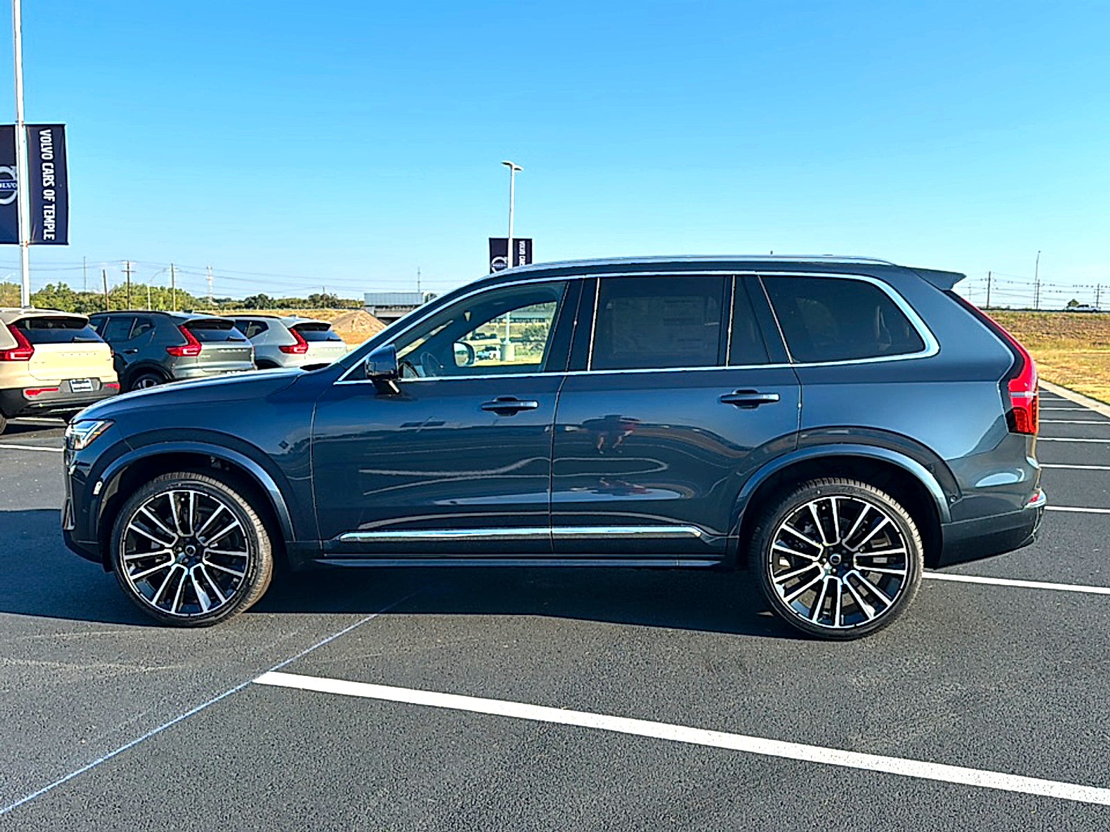 2027 Volvo XC90 Plus