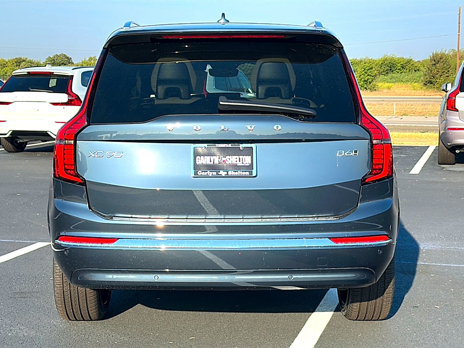 2027 Volvo XC90 Plus