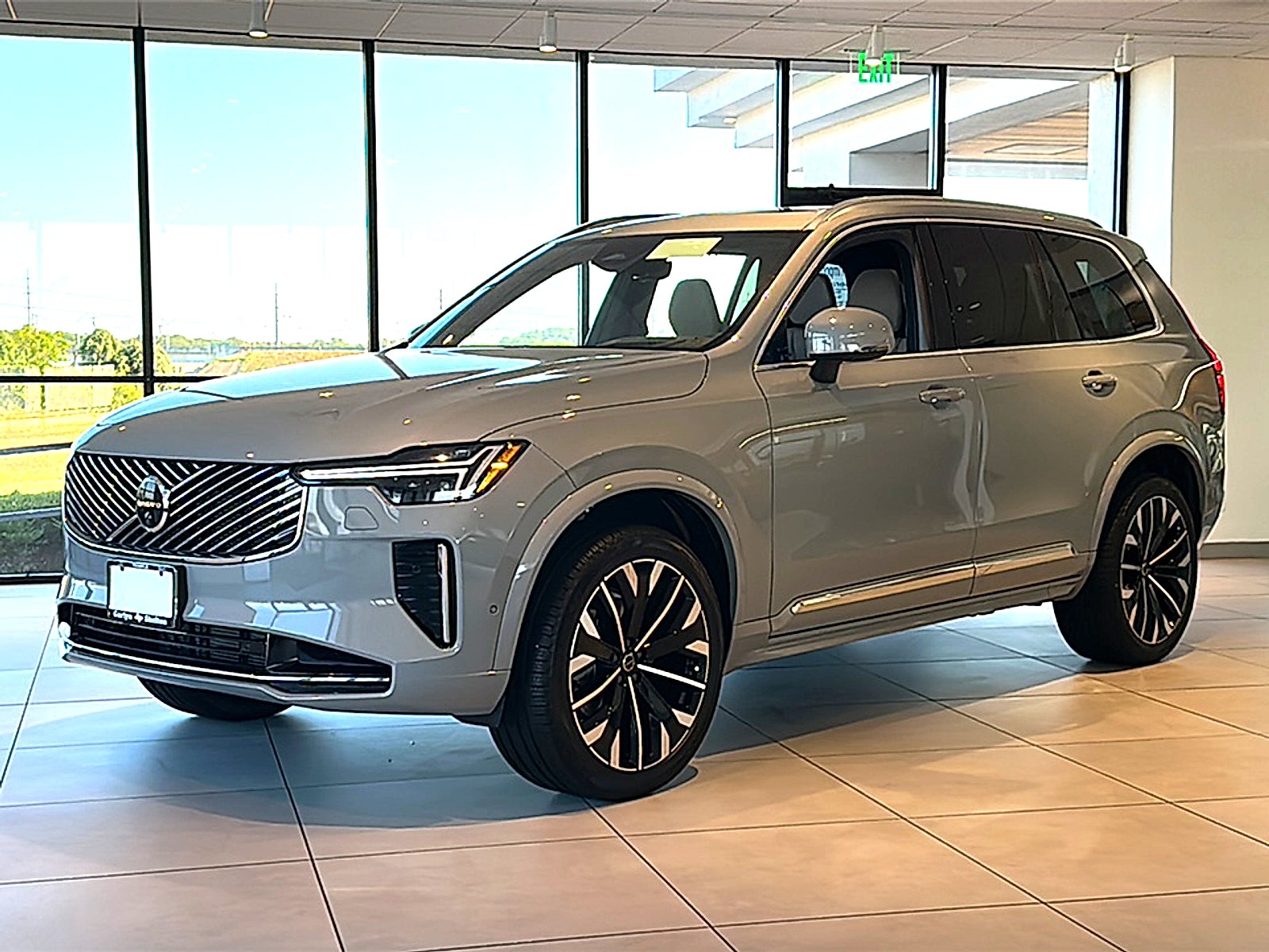 2027 Volvo XC90 Ultra