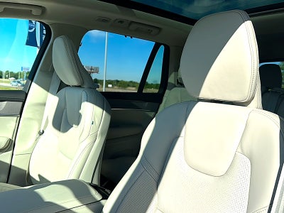 2026 Volvo XC90 Ultra, B6 AWD Gas (mild hybrid), Gasoline, Bright, 7 Seats
