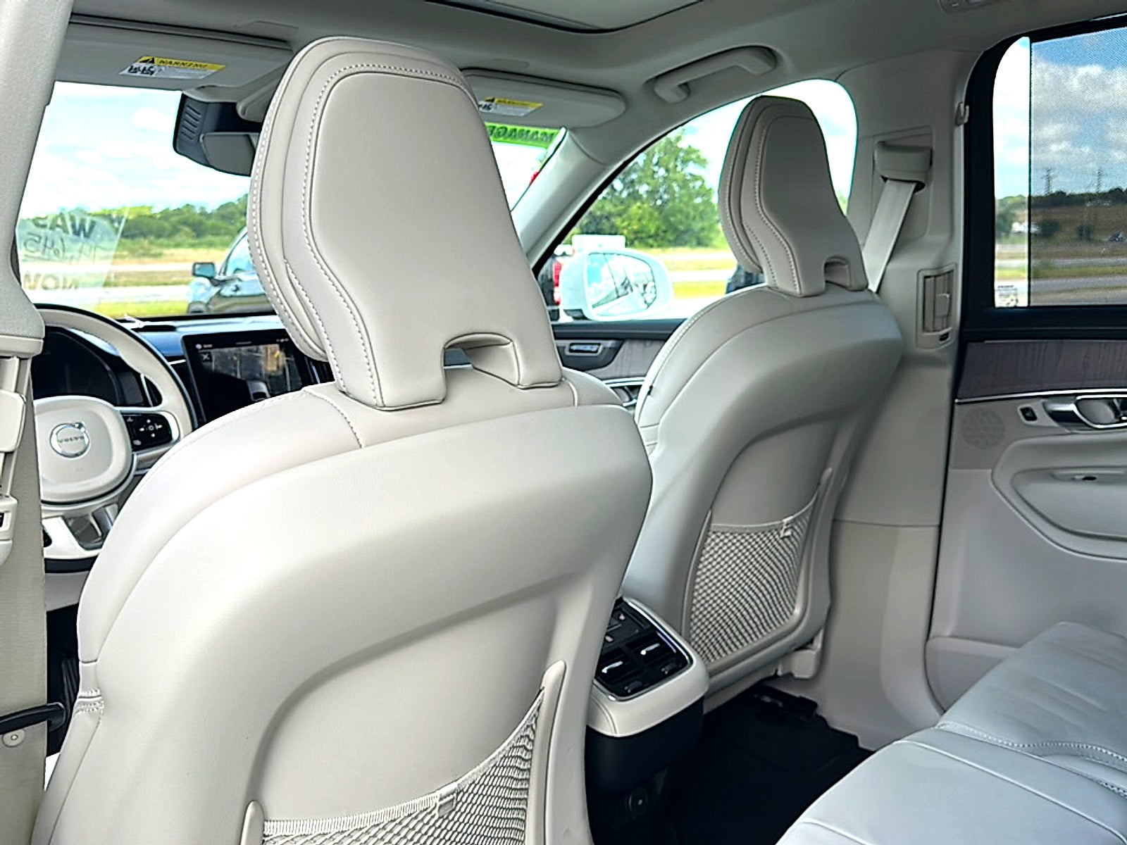 2026 Volvo XC90 Ultra, B6 AWD Gas (mild hybrid), Gasoline, Bright, 7 Seats