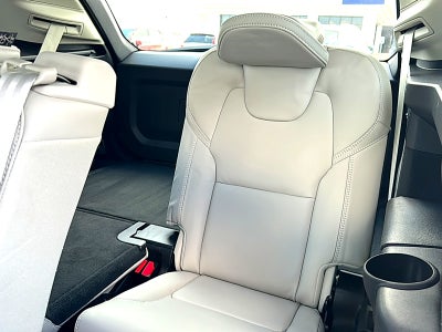 2026 Volvo XC90 Ultra, B6 AWD Gas (mild hybrid), Gasoline, Bright, 7 Seats