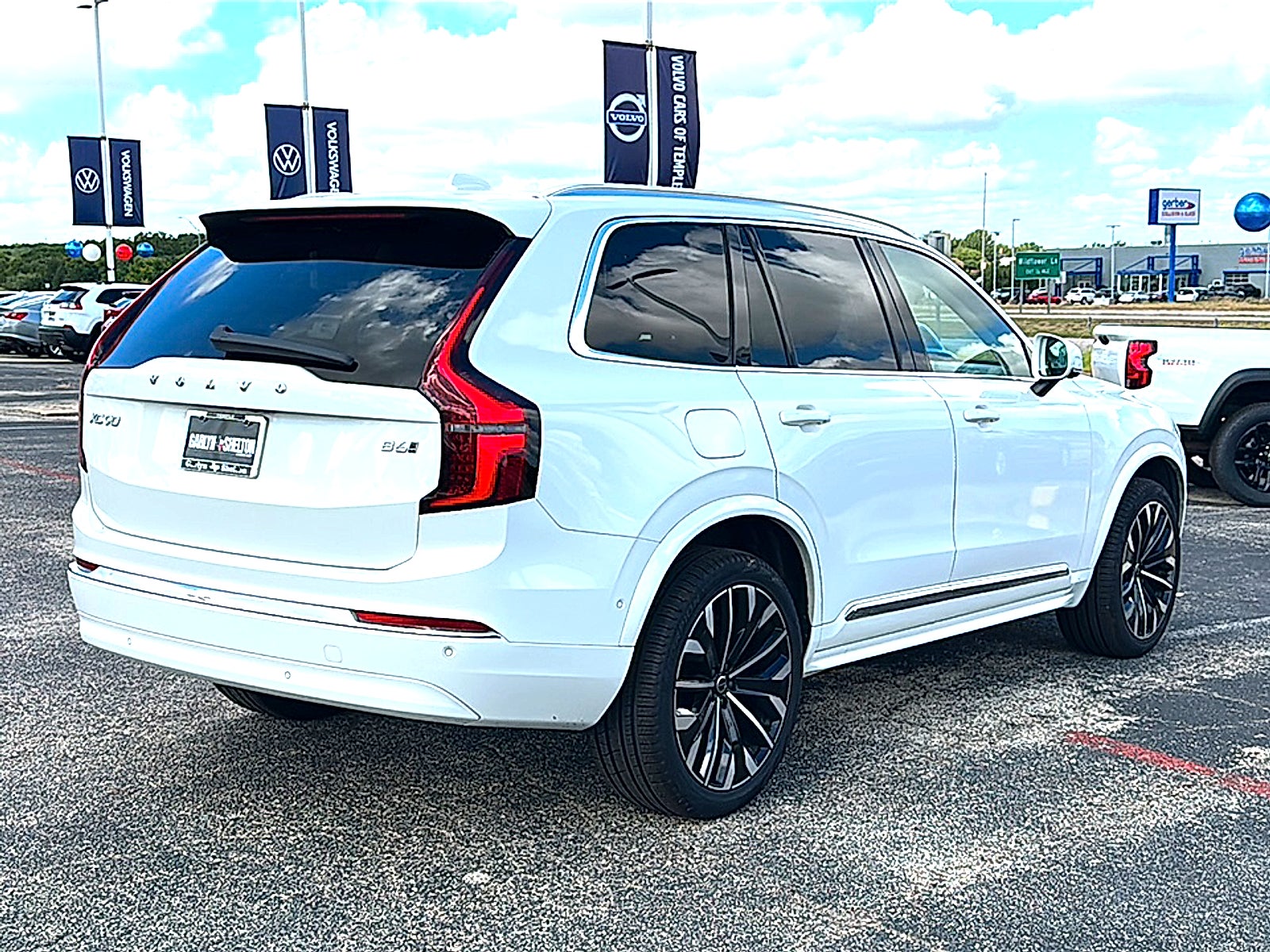 2026 Volvo XC90 Ultra, B6 AWD Gas (mild hybrid), Gasoline, Bright, 7 Seats