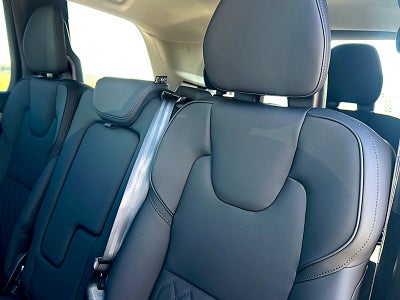 2026 Volvo XC90 B6 Core