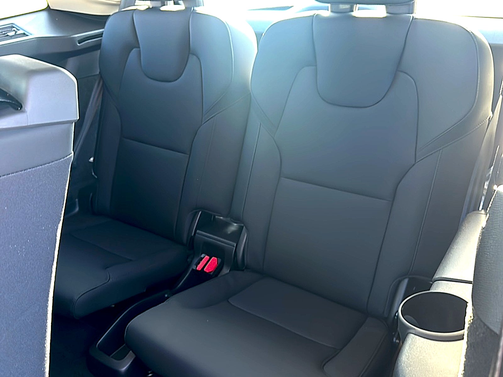 2026 Volvo XC90 B6 Core