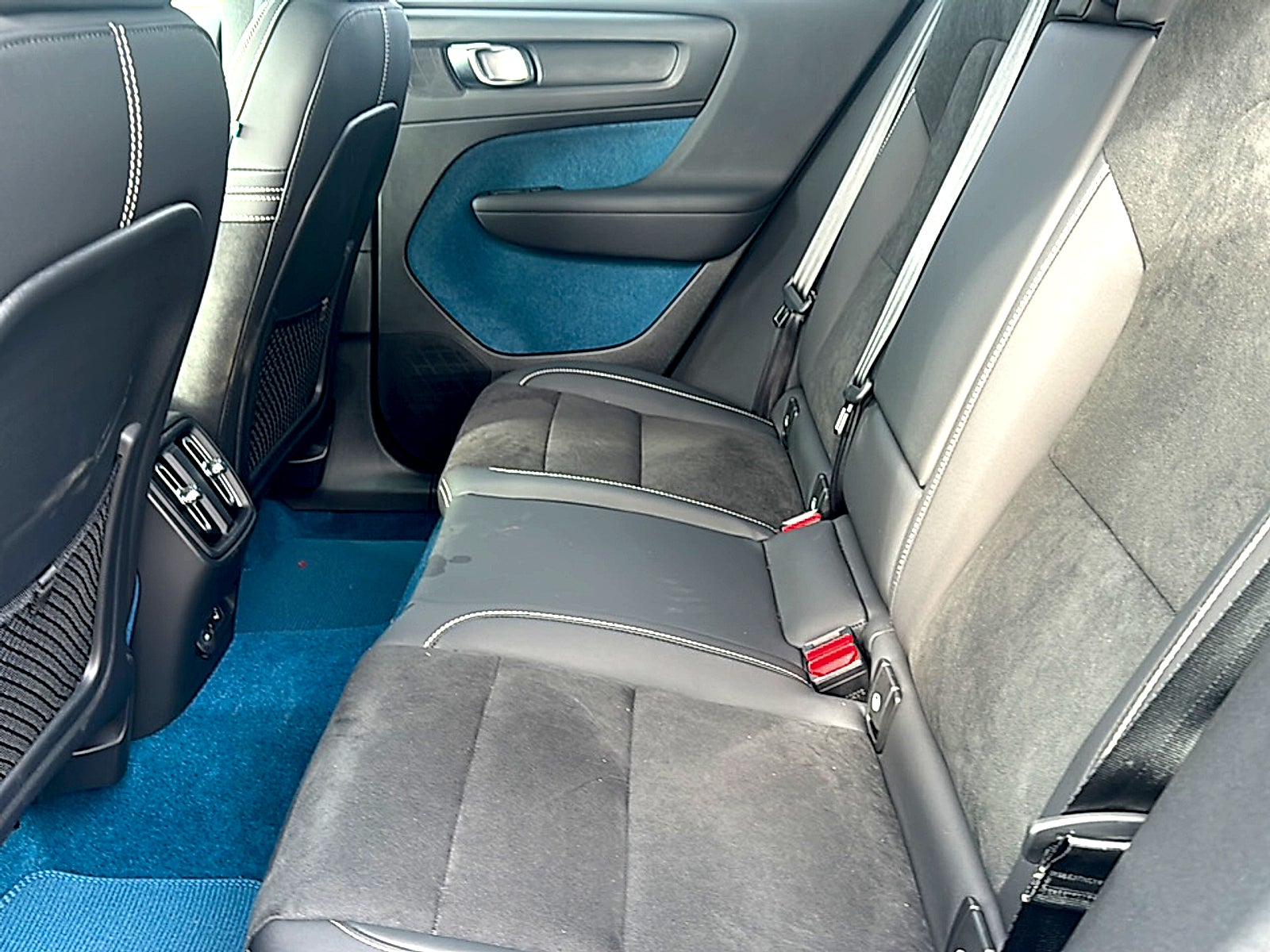 2023 Volvo XC40 Recharge Pure Electric Twin Ultimate