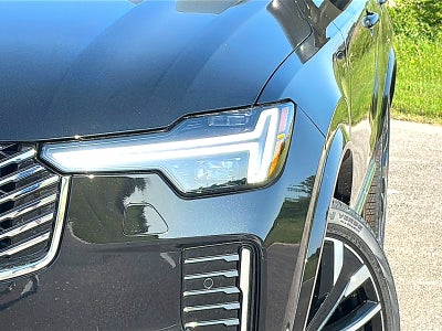 2025 Volvo XC90 Plug-In Hybrid T8 Plus 7-Seater