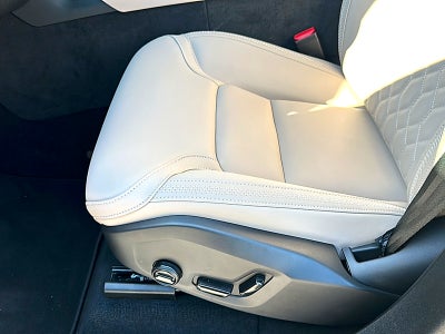 2026 Volvo XC90 Plug-In Hybrid Plus, T8 AWD, Electric/Gasoline, Bright, 7 Seats