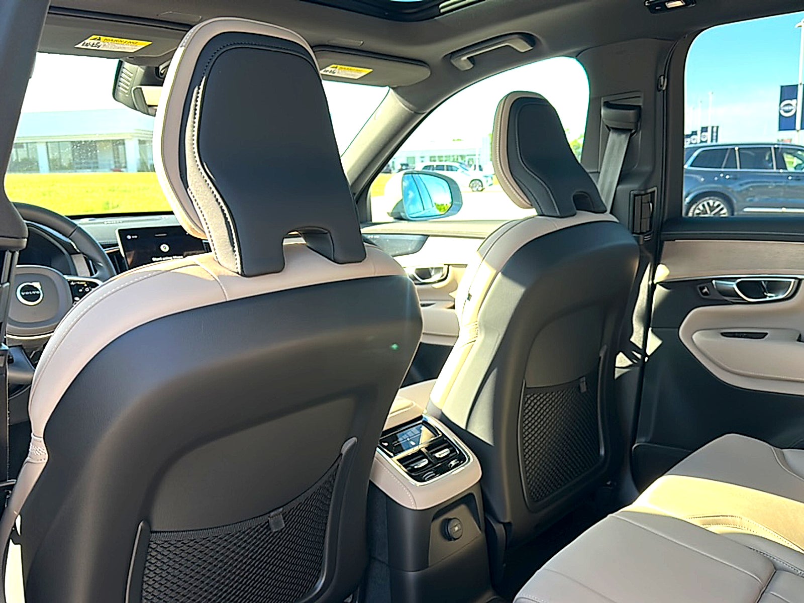 2026 Volvo XC90 Plug-In Hybrid Plus, T8 AWD, Electric/Gasoline, Bright, 7 Seats